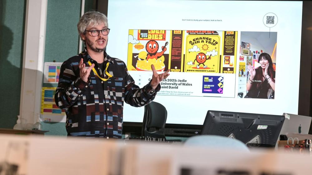 Students explore creative and visual arts careers