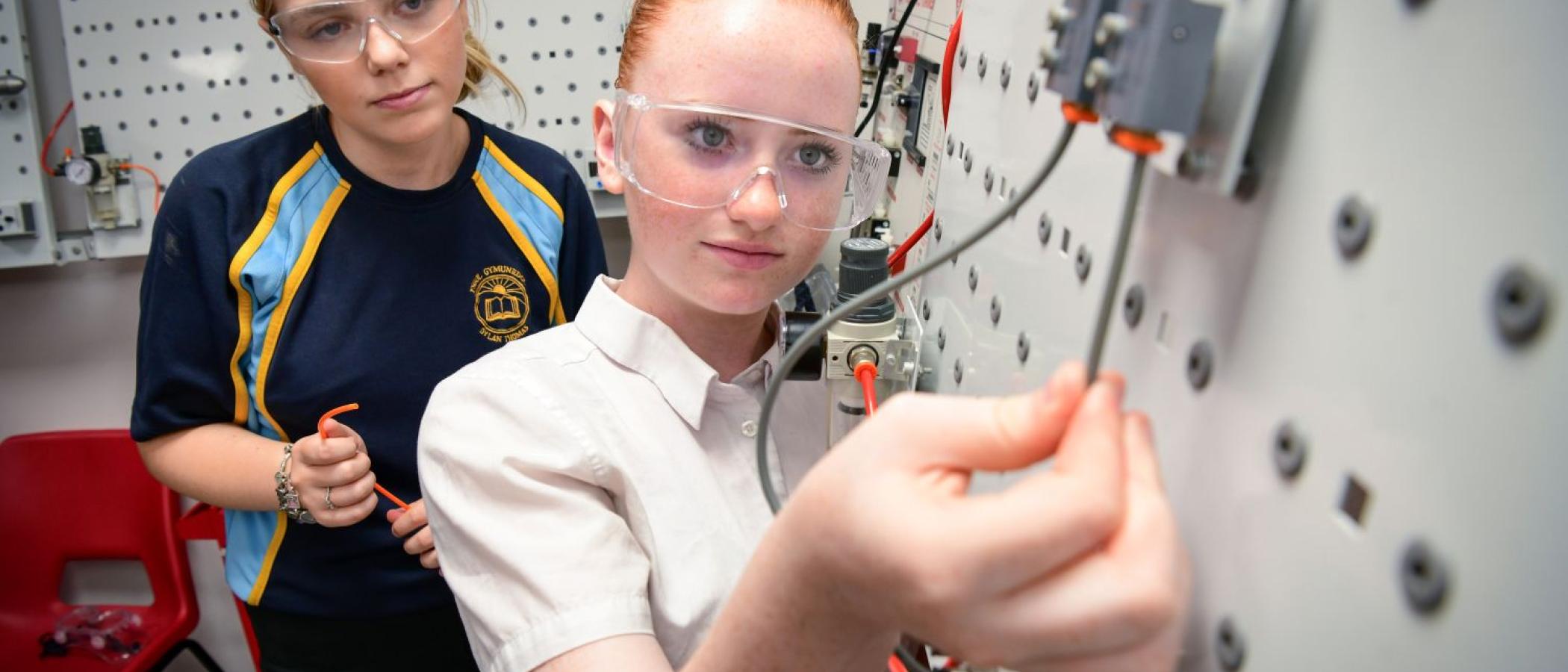 CyberFirst and Gower College Swansea inspire the next generation of women in STEM
