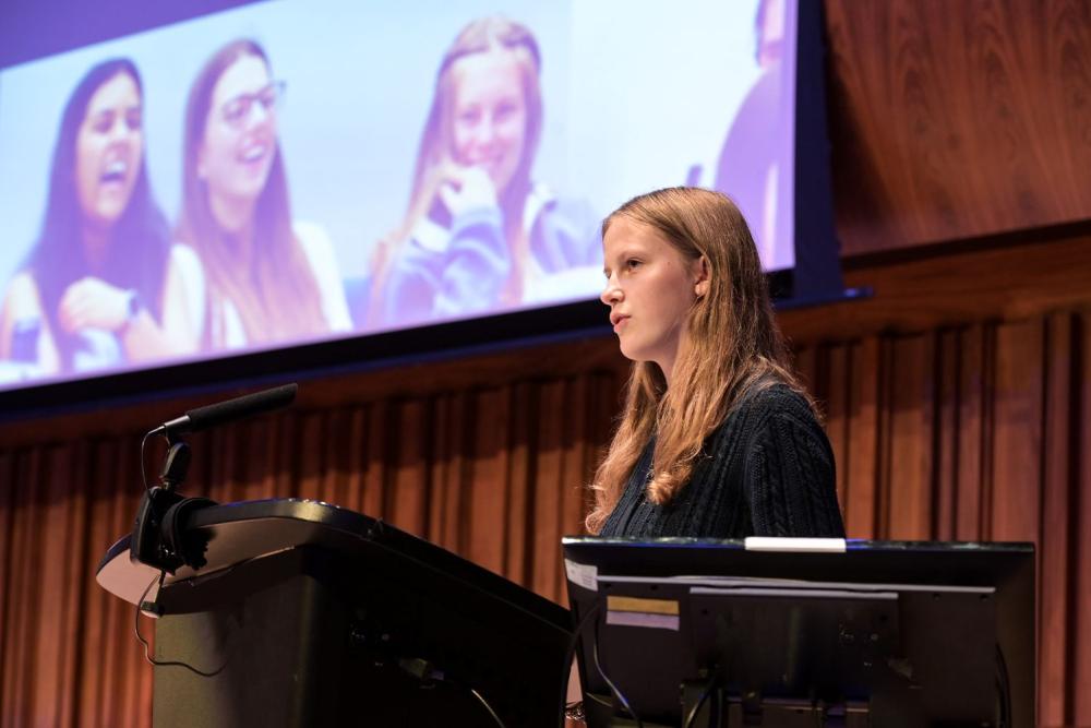 Myfyrwyr yn cymryd y camau cyntaf tuag at y prifysgolion gorau 