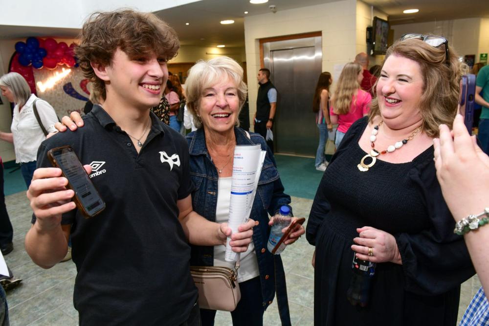 Gower College Swansea officially recognised as a leading institution for progression to Oxbridge