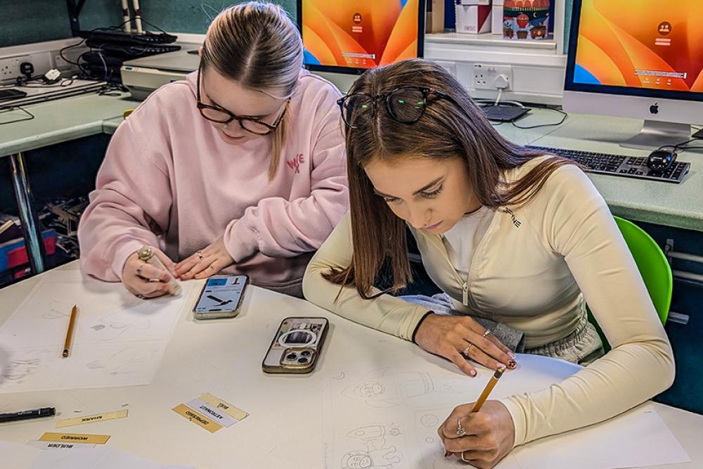 Students explore creative and visual arts careers